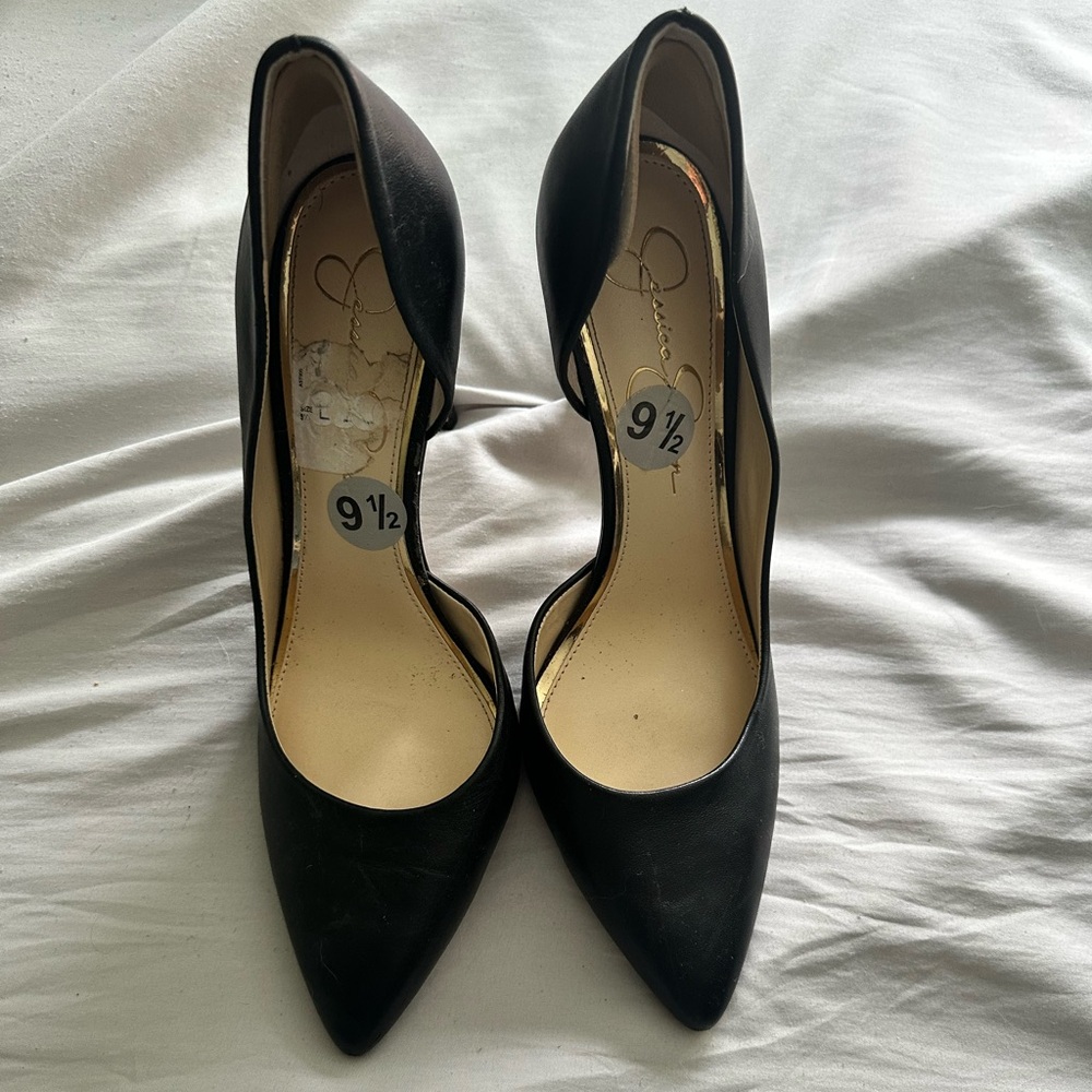 Jessica Simpson Classic Black Heels